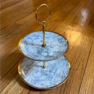 Round two-tier Hors-D’oeuvres stand. Holiday Home